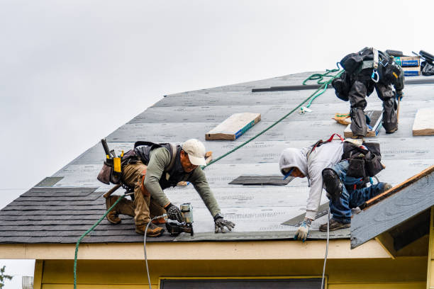 Professional Gutter Installation technician working in Sterling Forest, NY